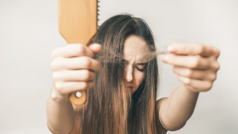 Chute de cheveux femme