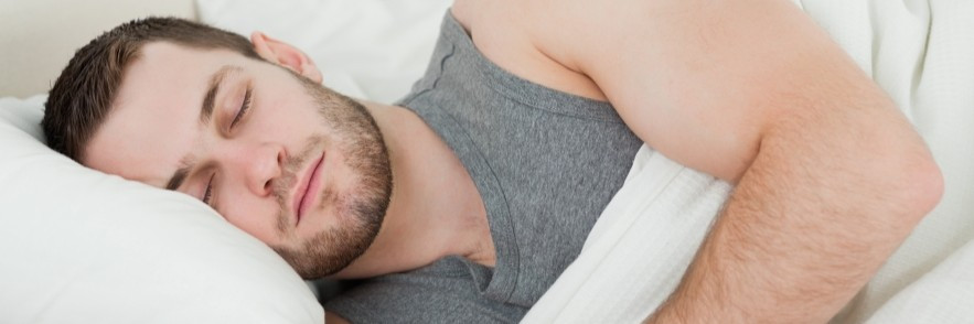 Comment s'endormir rapidement ? Conseils et aides naturelles