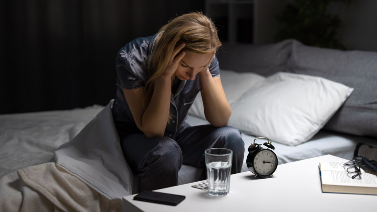 Insomnies pendant la ménopause : les solutions