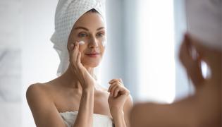 Acide hyaluronique en crème, injection, Nutra : quelles différences ?
