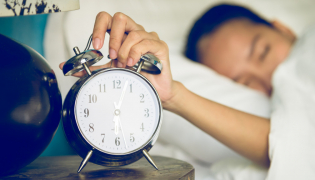 Comment le manque de sommeil ruine vos performances